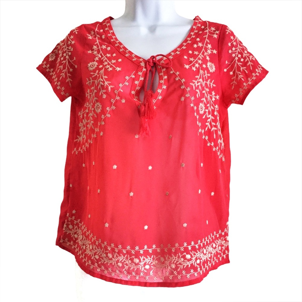 AMERICAN EAGLE Embroidered Blouse